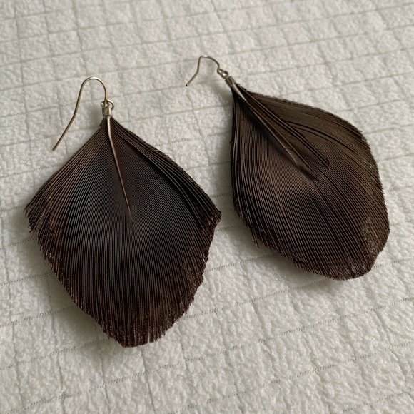 NWOT peacock earrings - Picture 5 of 6